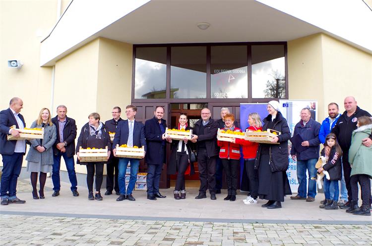 Slika /slike/studeni 2019/FEAD 29112019/IMGP9525w.jpg